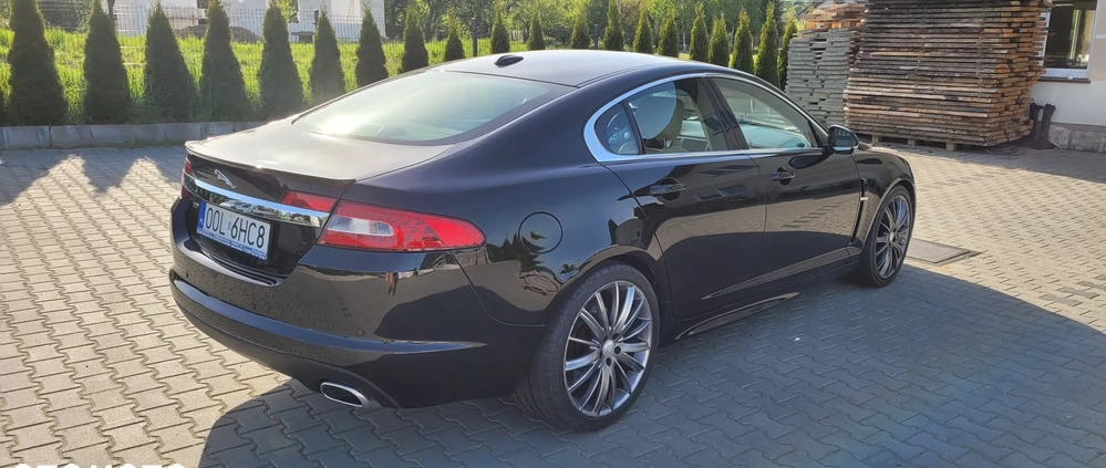 Jaguar XF cena 40000 przebieg: 151000, rok produkcji 2010 z Biecz małe 301